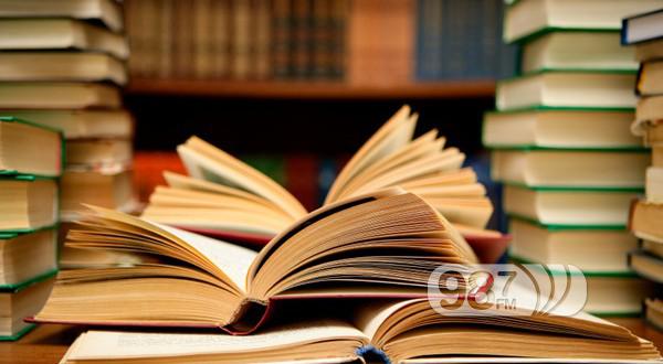 SUTRA U BIBLIOTECI KC APATIN PROMOCIJA ROMANA “SA DRUGE STRANE” SUTRA U BIBLIOTECI KC APATIN PROMOCIJA ROMANA “SA DRUGE STRANE”