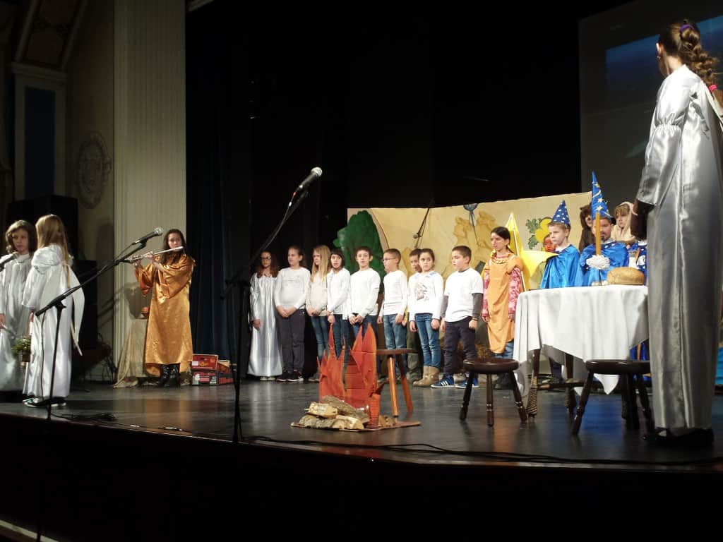 Svetosavska akademija, Dom kulture , Apatin ,januar 2015 (13)