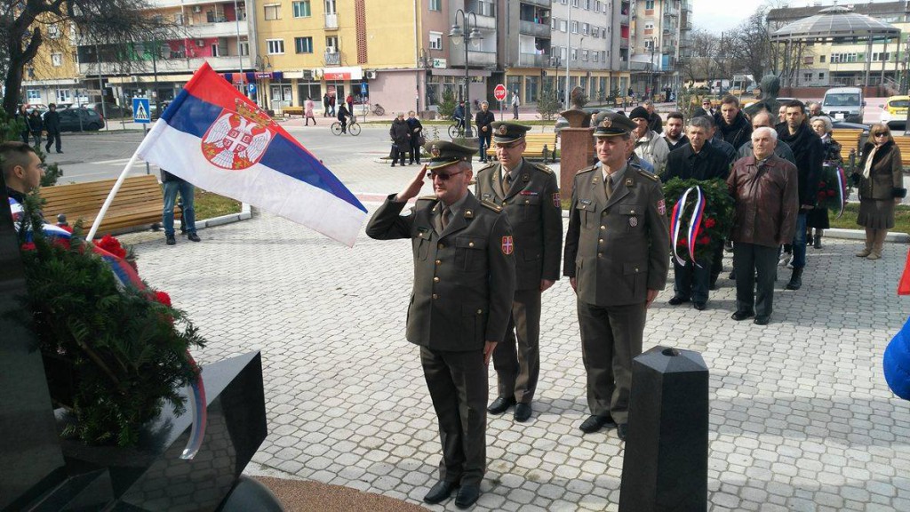 Dan drzavnosti, polaganje cveca (15)