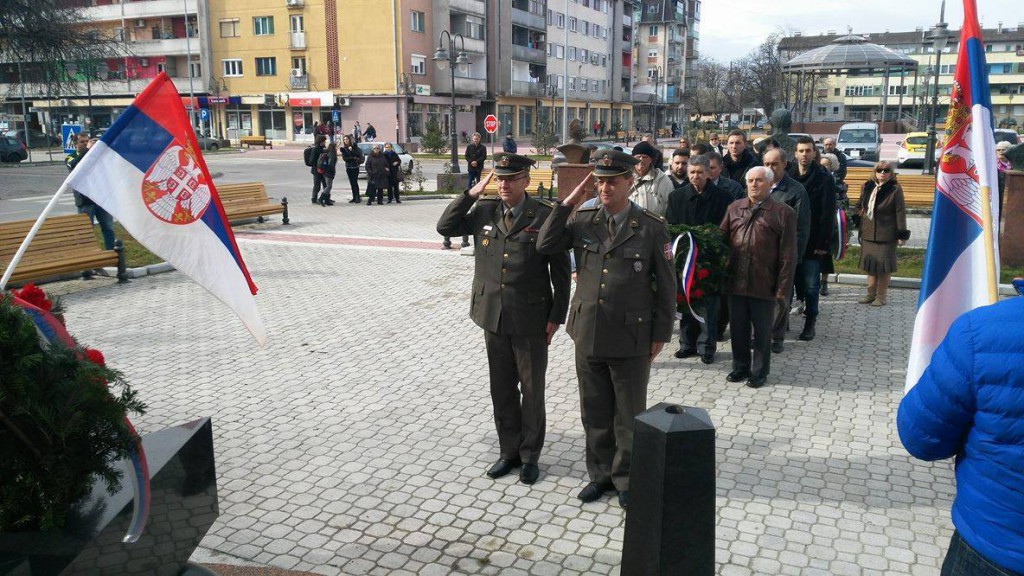 Dan drzavnosti, polaganje cveca (2)