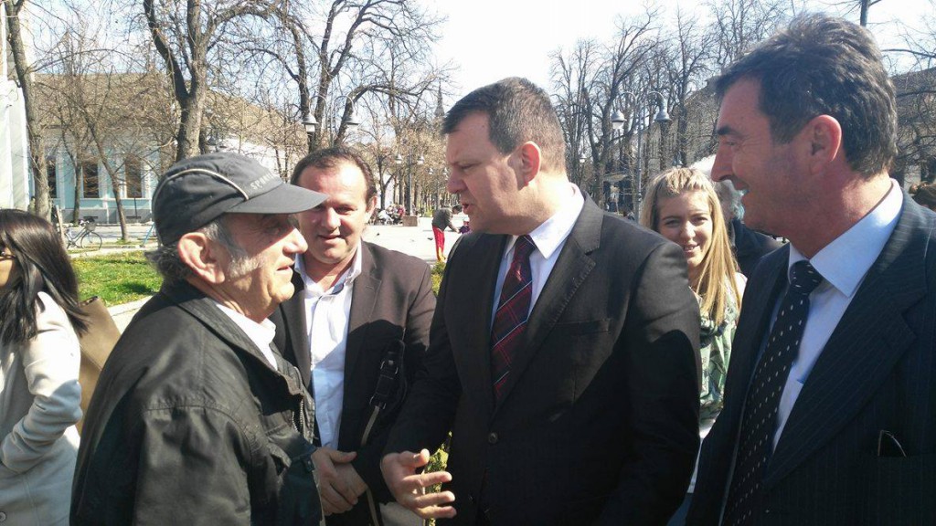 Igor Mirovic u Apatinu SNS (2)