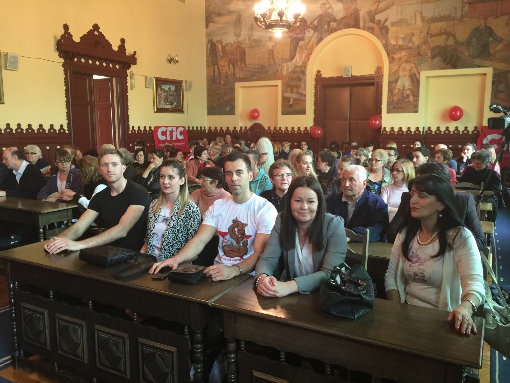 Tribina žene u politici, forum žena sps-a