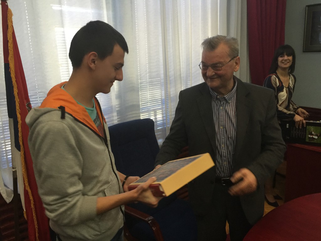 APATINSKA GRAĐEVINSKA I DRVOPRERAĐIVAČKA ŠKOLA NAJBOLJA U SRBIJI