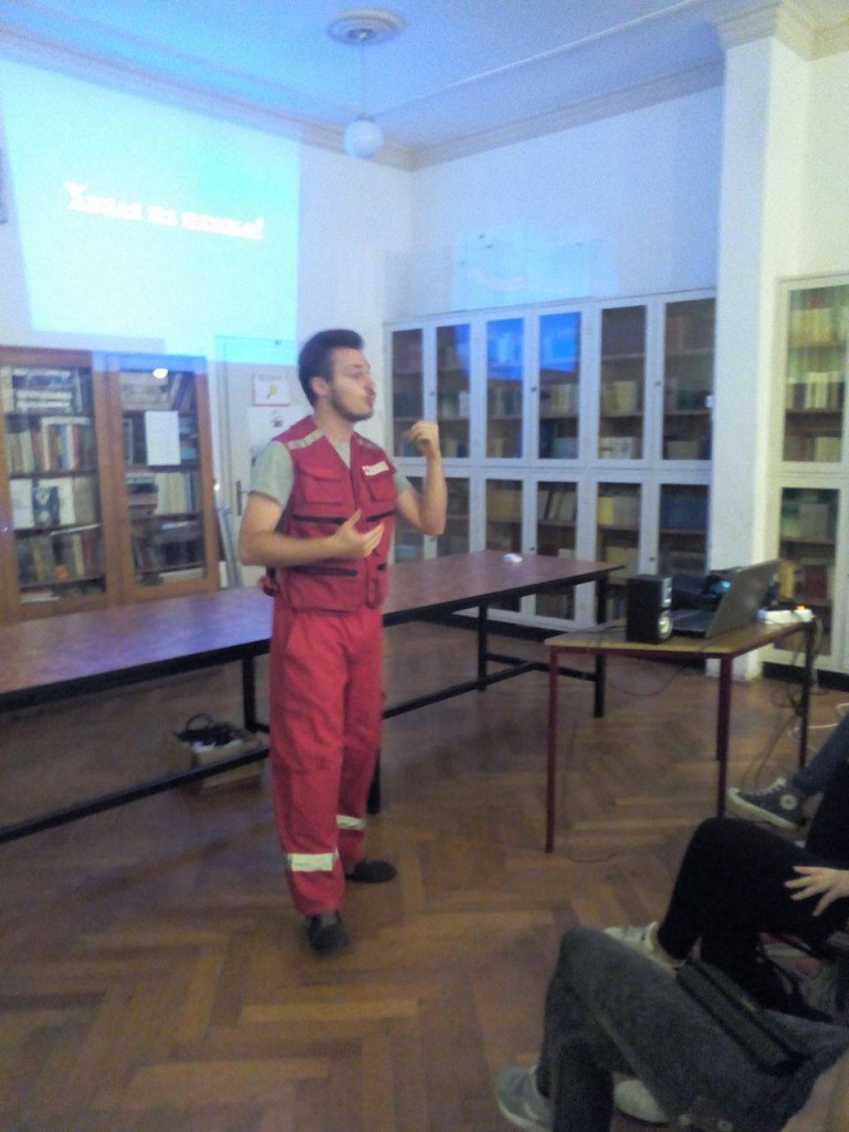 Crveni krst apatin (3)