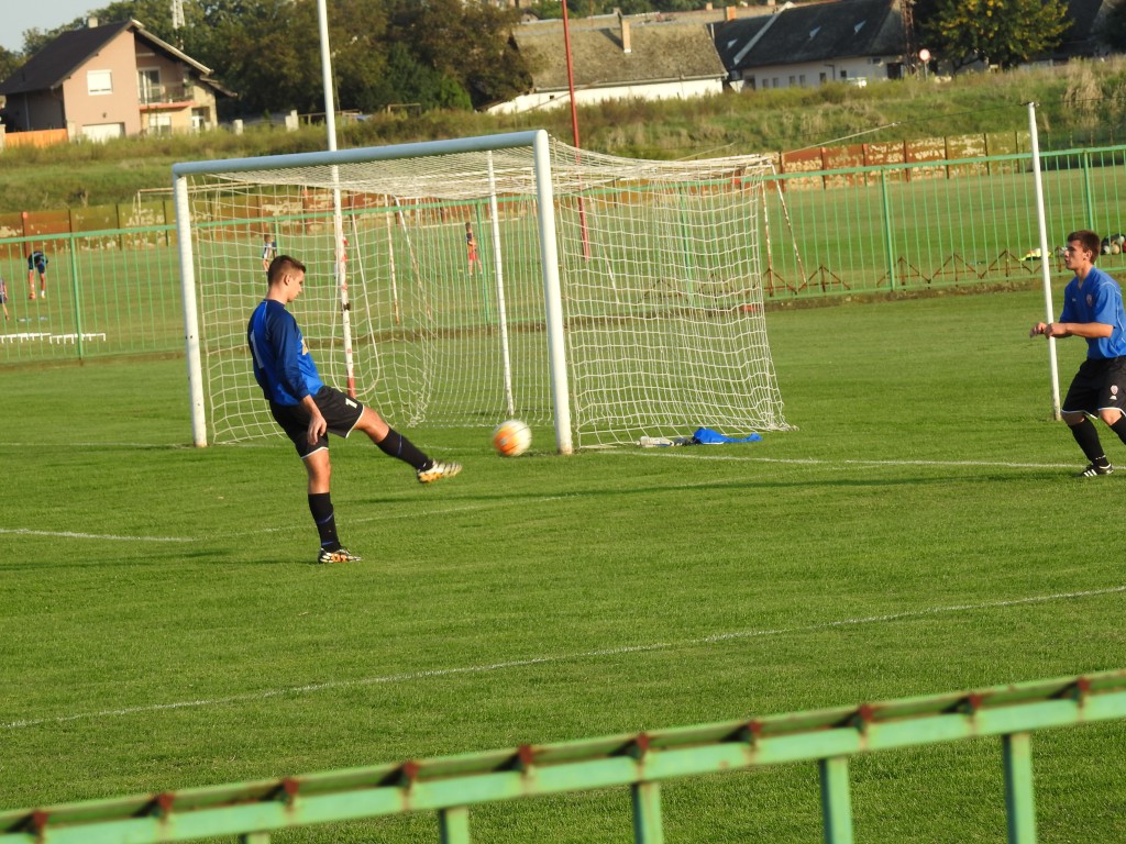 FK Mladost FK Bratstvo (15)