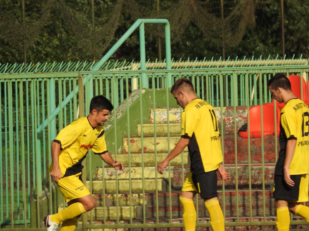 FK Mladost FK Bratstvo (38)