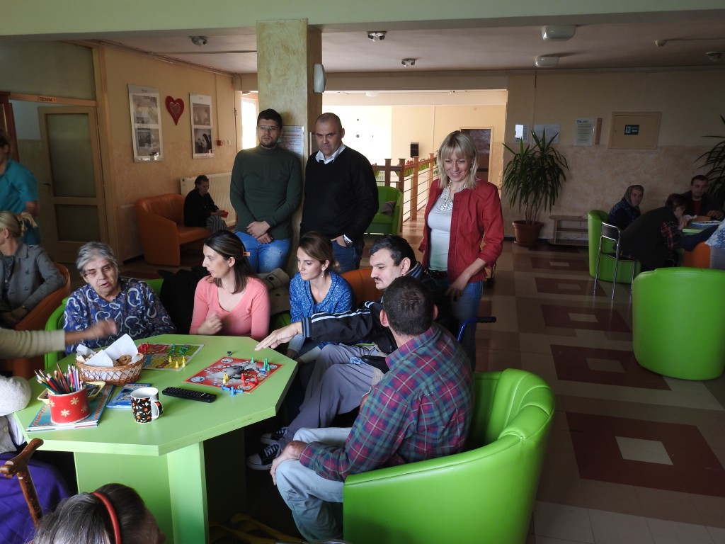 Vladimir Vuksav, Sladjana Zivkov, dom za stare (8)