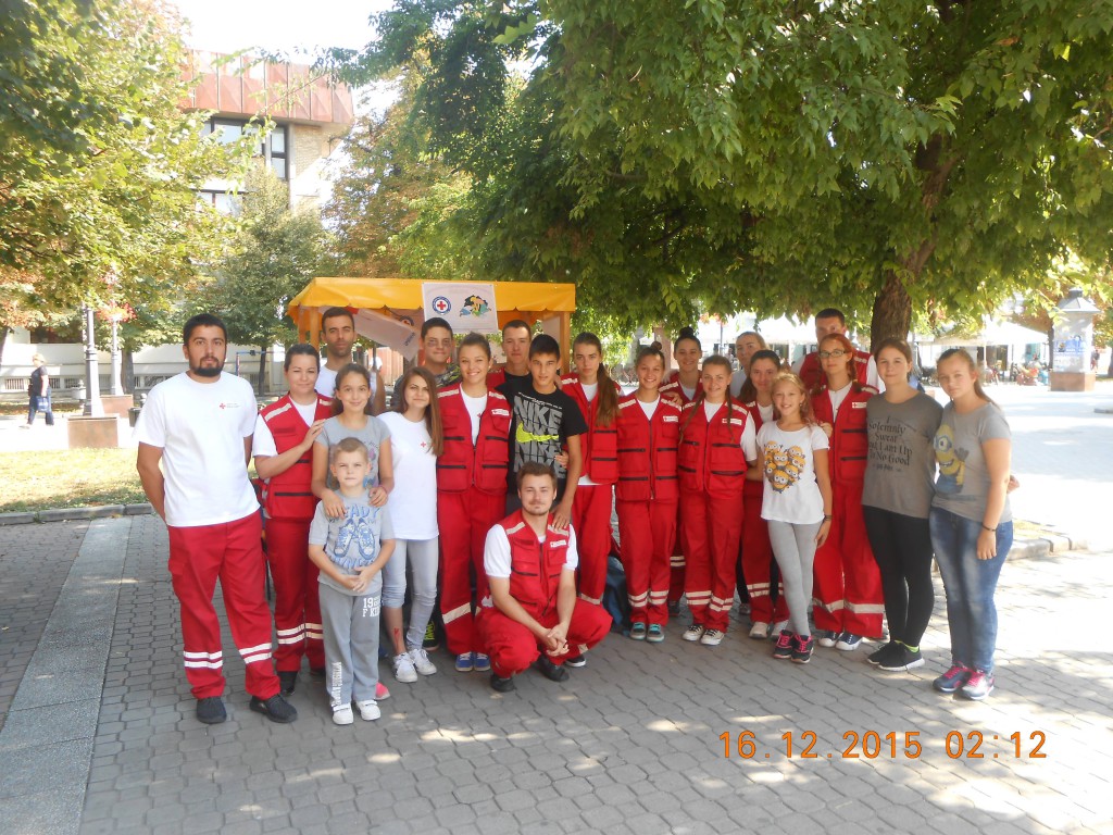 crveni krst apatin, pokaza vezba