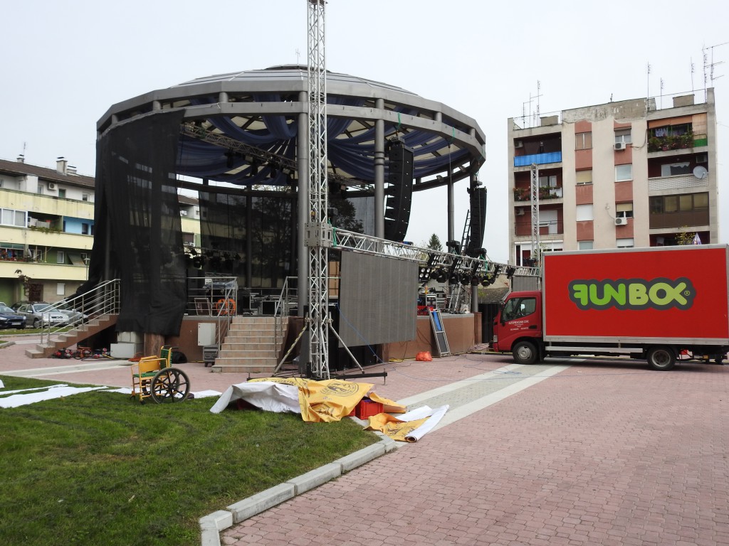 Bina na trgu nikole tesle (3)