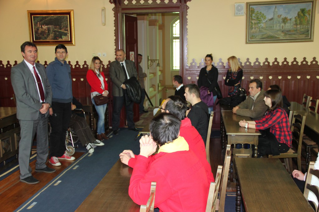 Centar za socijalni rad Apatin, poseta korisnika opštinskoj upravi, oktobar 2016 (7)