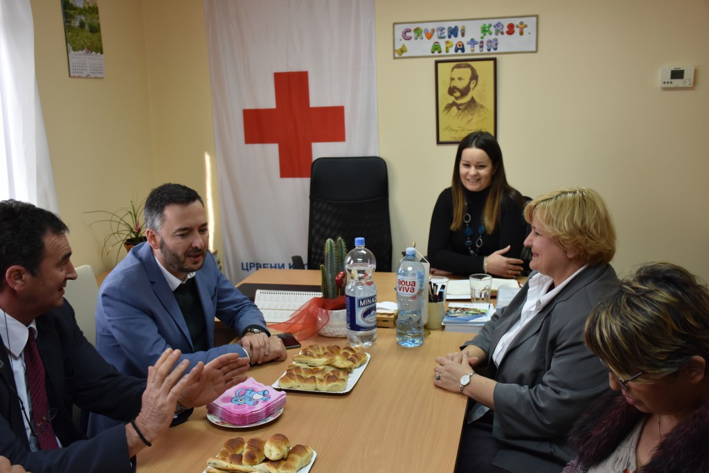Pokrajinski sekretar Predrag Vuletić u poseti Crvenom krstu Apatin, oktobar 2016