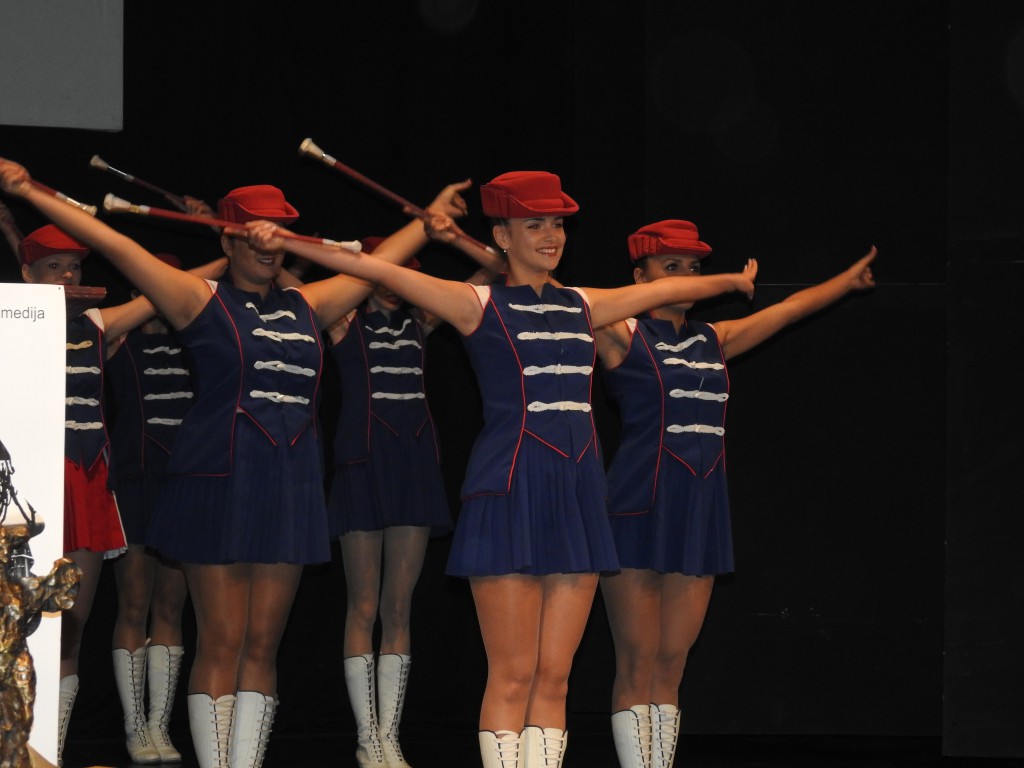 Mažoretkinje Sonta 21 Interfer, oktobar 2016 (7)