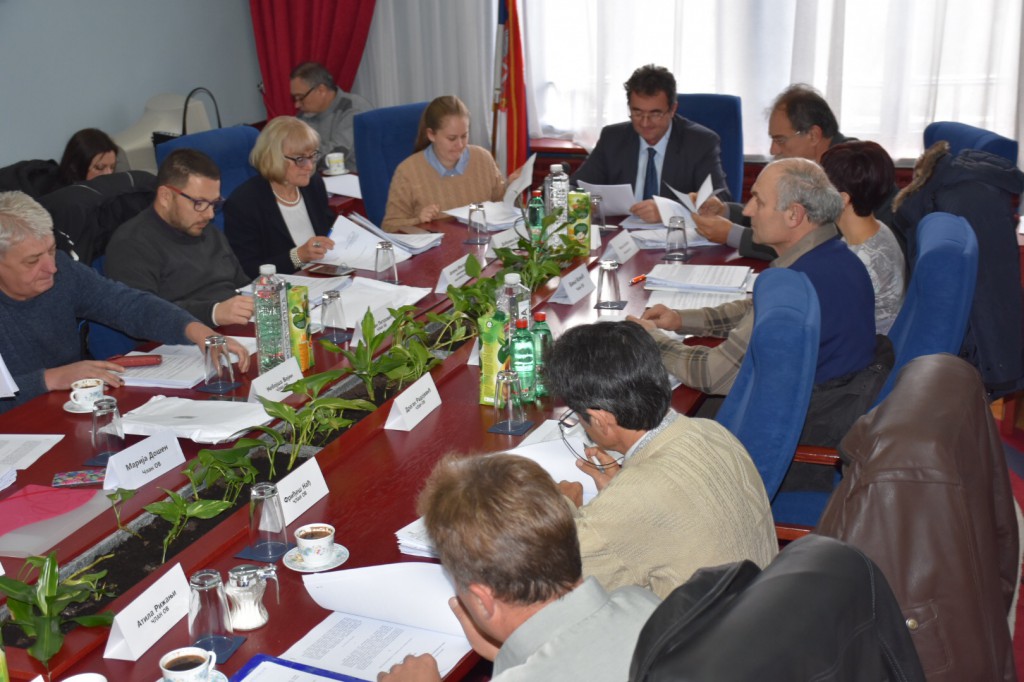 10. SEDNICA OPŠTINSKOG VEĆA OPŠTINE APATIN NOVEMBAR 2016