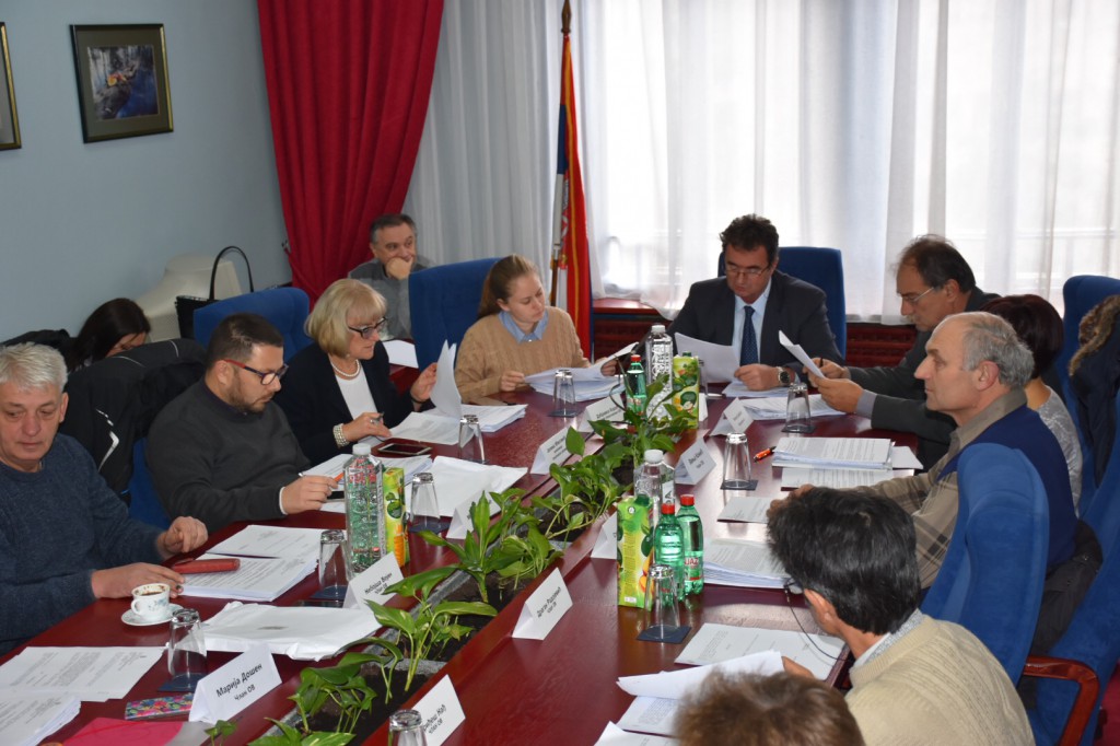 10. SEDNICA OPŠTINSKOG VEĆA OPŠTINE APATIN NOVEMBAR 2016