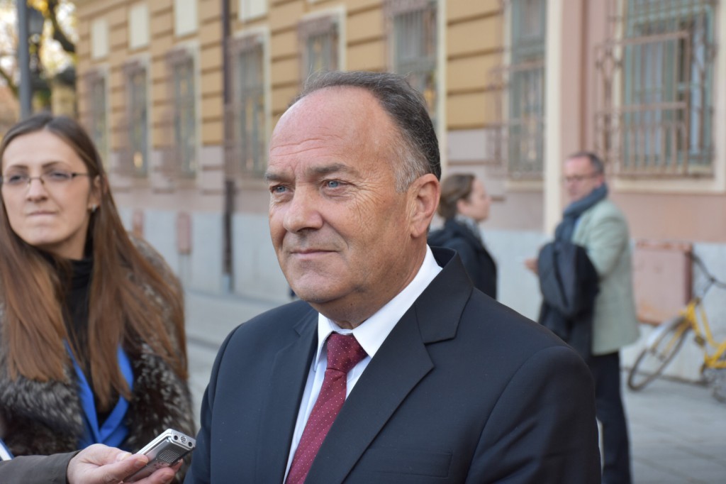 Ministar prosvete, nauke i tehnološkog razvoja Mladen Šarčević posetio Sombor i Apatin