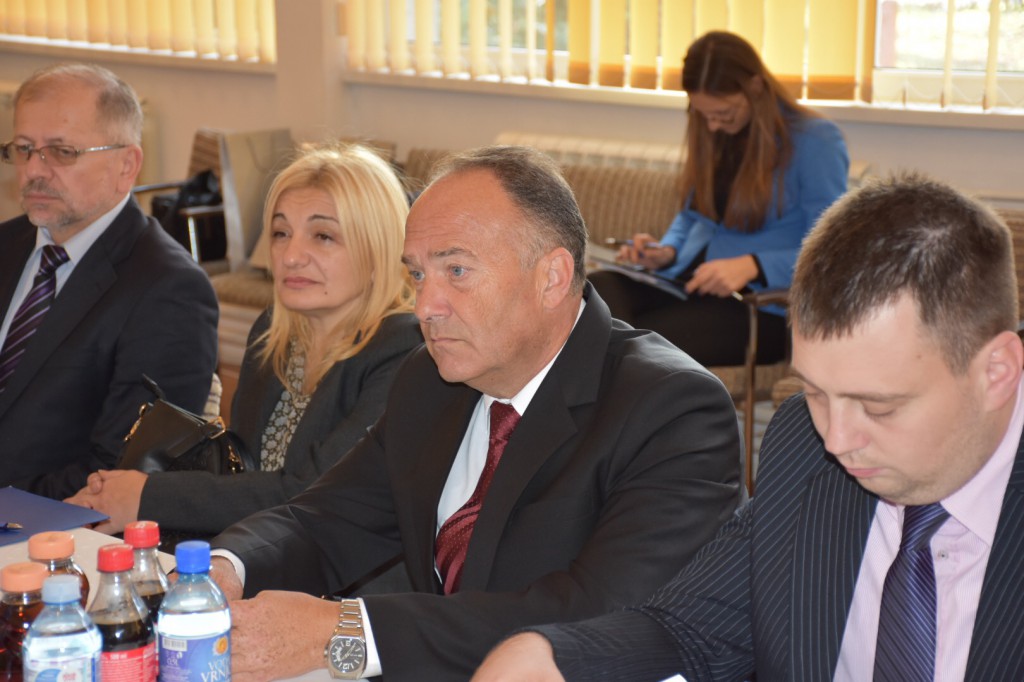 Ministar prosvete, nauke i tehnološkog razvoja Mladen Šarčević posetio Sombor i Apatin