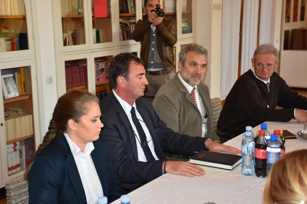 Ministar prosvete, nauke i tehnološkog razvoja Mladen Šarčević posetio Sombor i Apatin