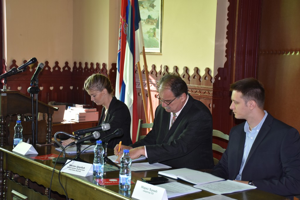 Osma sednica SO Apatin, novembar 2016 (1)