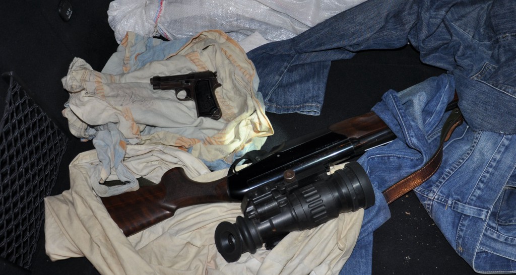Zaplena oruzja u Apatinu, policija, mup (3)