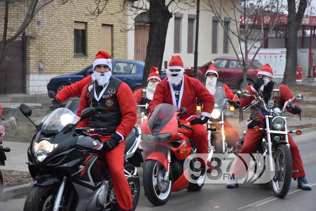 Deda Mrazovi na motoru, decembar, 2016 godine
