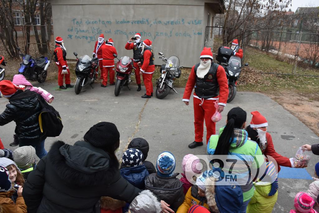 Deda Mrazovi na motoru, decembar, 2016 godine (15)