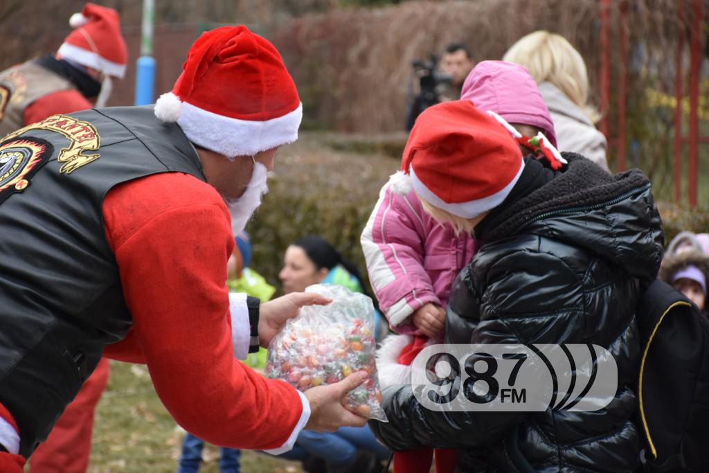 Deda Mrazovi na motoru, decembar, 2016 godine (18)