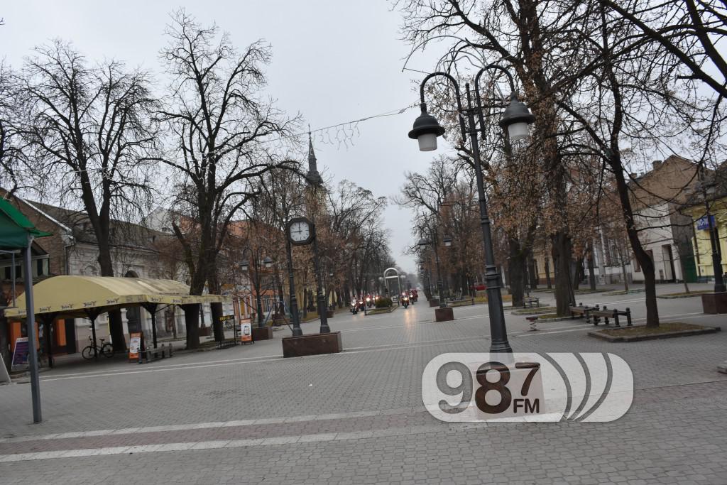 Deda Mrazovi na motoru, decembar, 2016 godine (2)