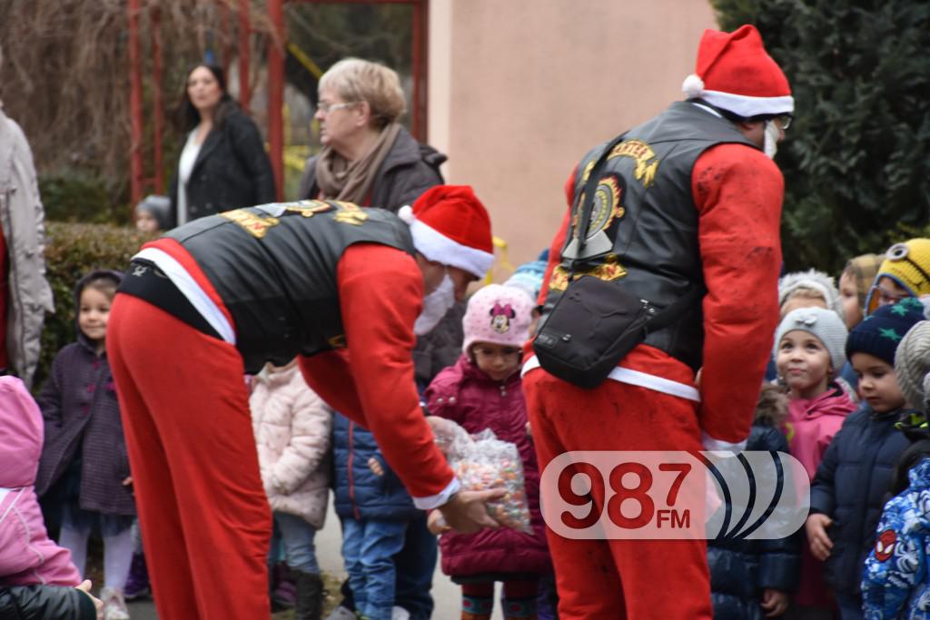 Deda Mrazovi na motoru, decembar, 2016 godine (20)