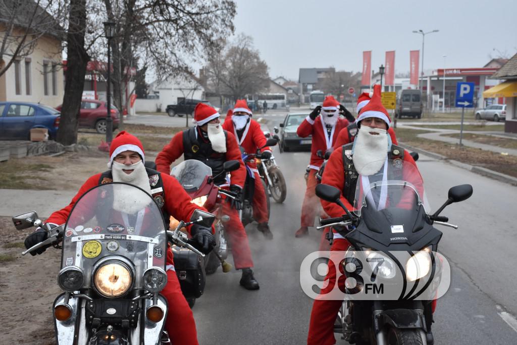 Deda Mrazovi na motoru, decembar, 2016 godine (53)
