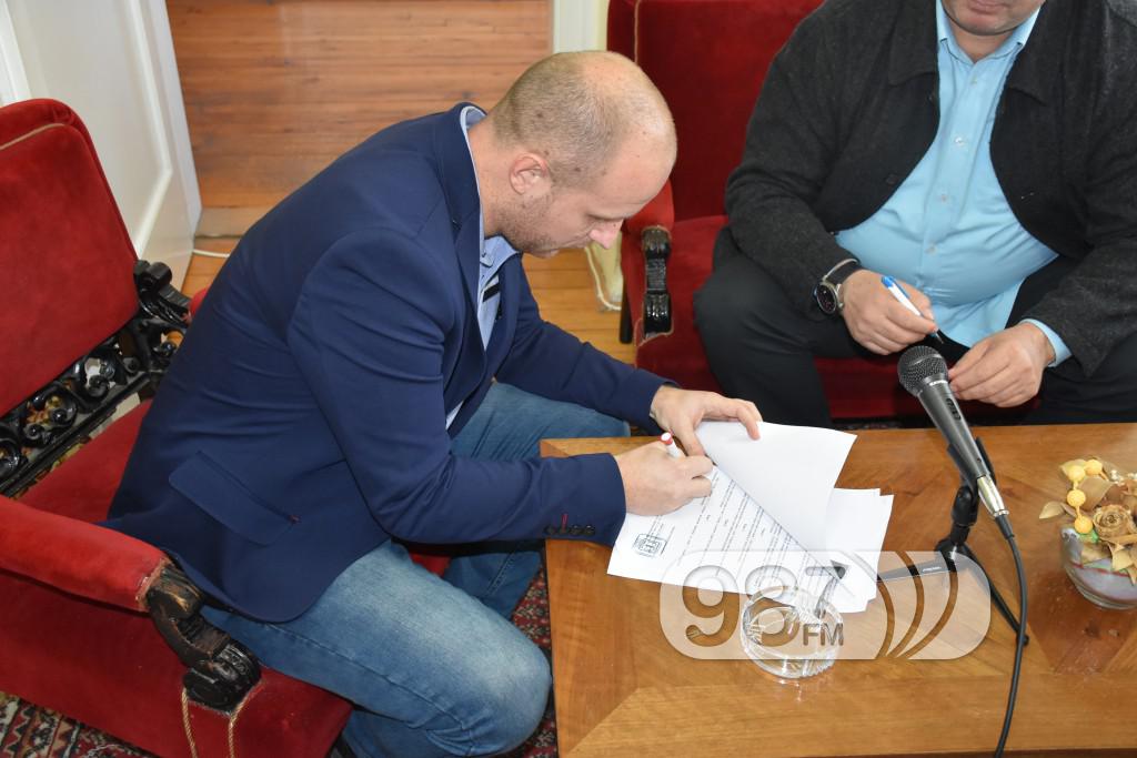 KC Apatin, potpisivanje ugovora sa pozoristem iz Sombora, decembra 2016 (5)