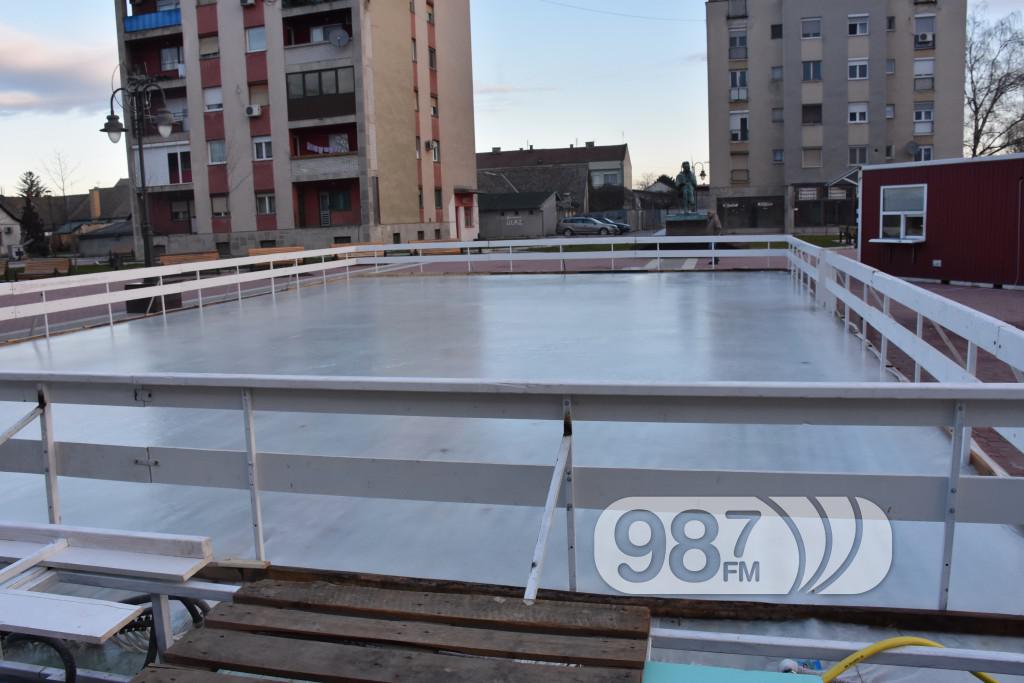 Klizaliste u Apatinu (1)