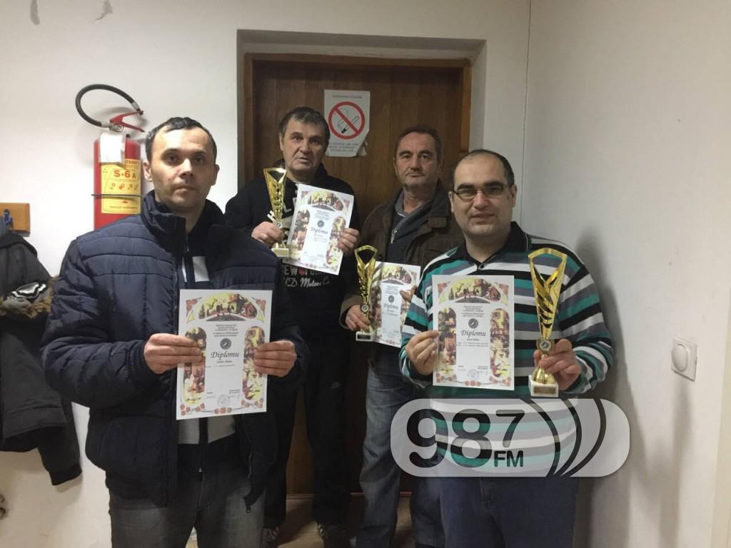 Sajam peradarstva, udruzenje tigrica