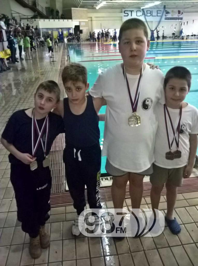 plivači sa medaljama