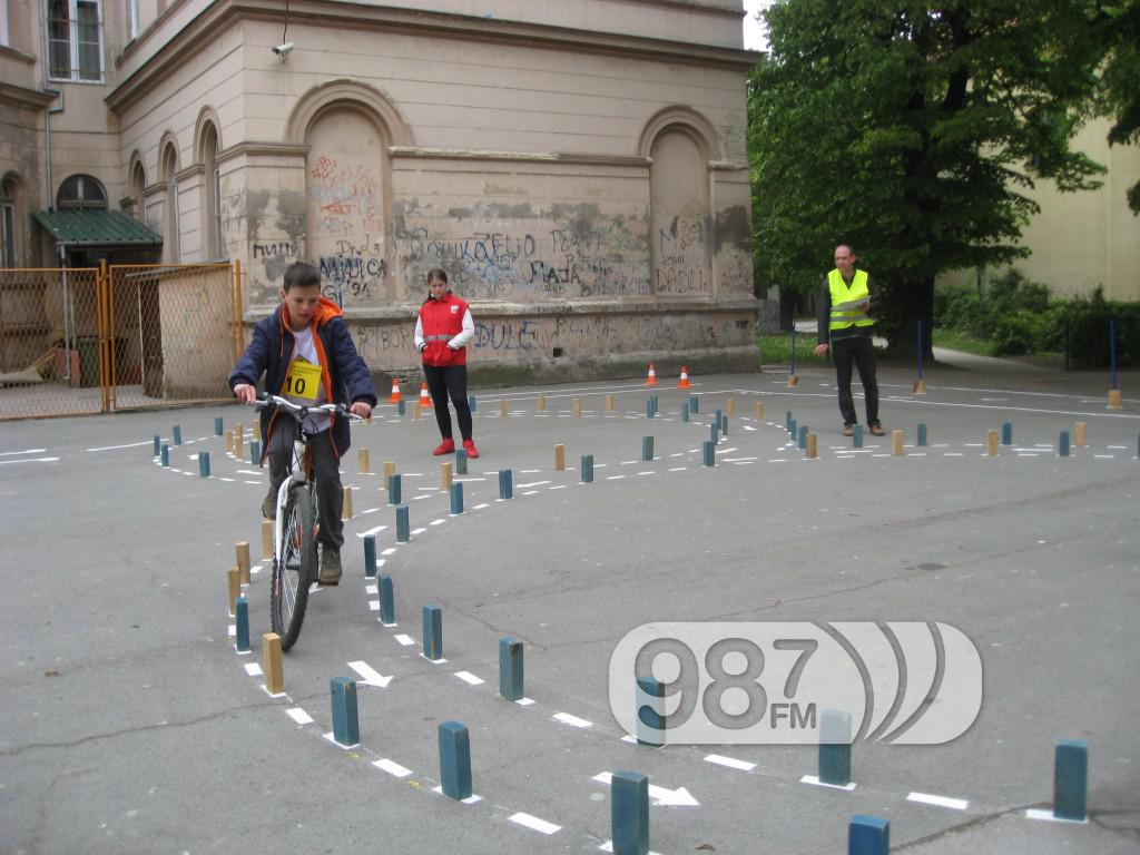 Opstinsko takmicenje u saobracaju, pokazi sta znas (3)