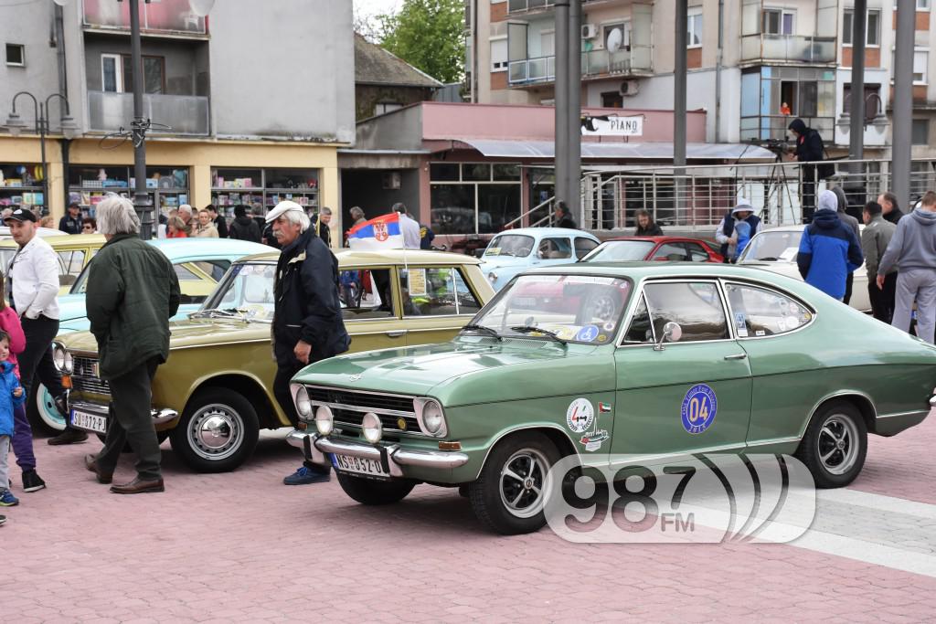 izložba oldtajmera u Apatinu, oldtajmeri, 2017 (2)