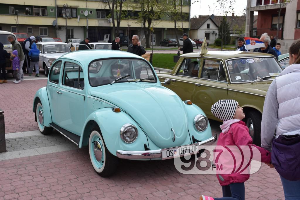 izložba oldtajmera u Apatinu, oldtajmeri, 2017 (4)