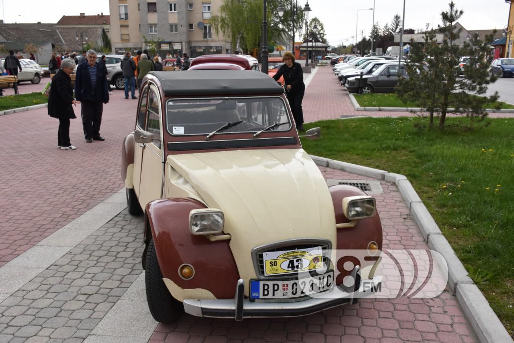 izložba oldtajmera u Apatinu, oldtajmeri, 2017 (8)