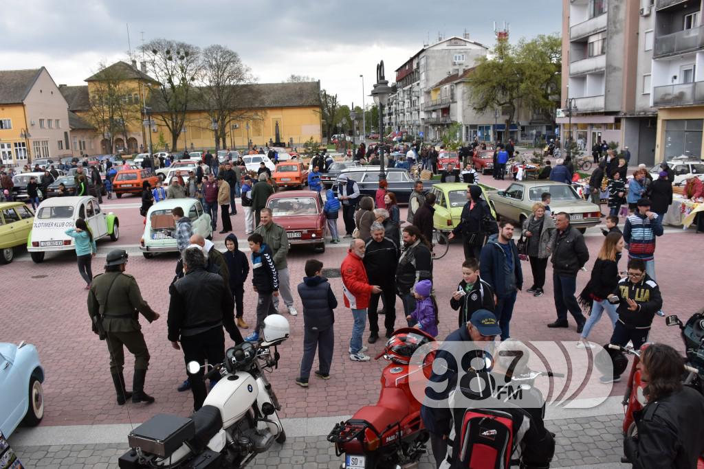 izložba oldtajmera u Apatinu, oldtajmeri, 2017 (9)