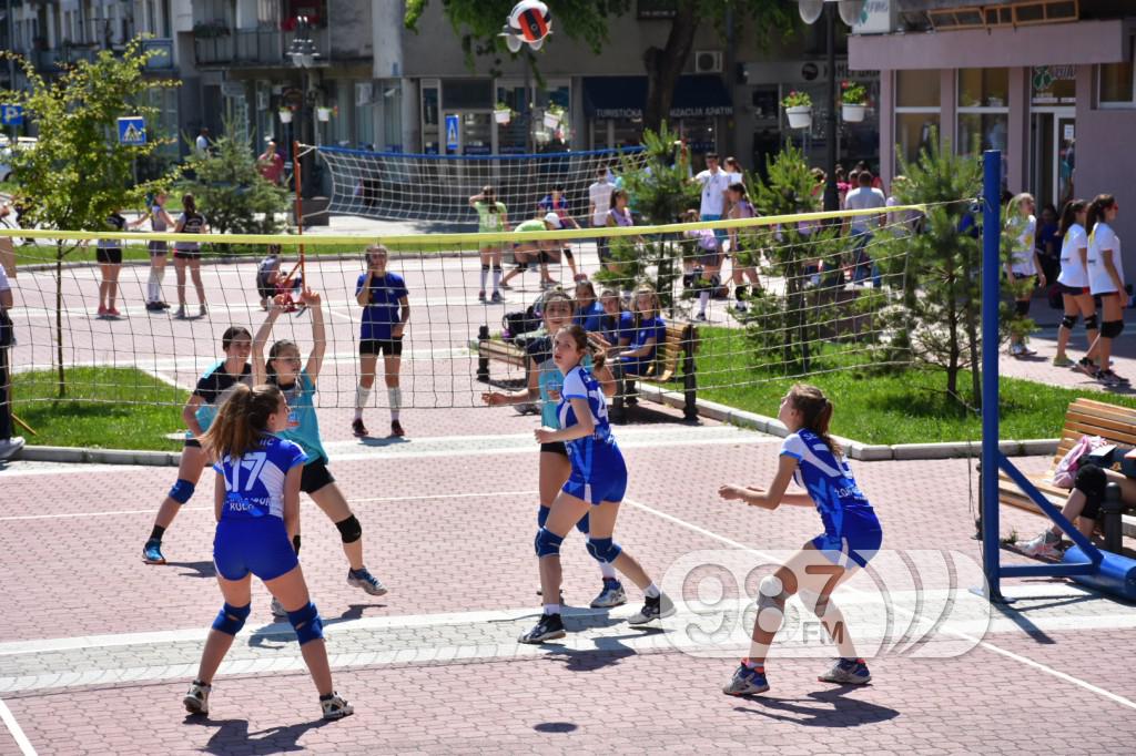 Međunarodni turnir “Street Volley Apatin 2017″ (101)