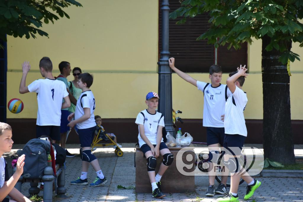 Međunarodni turnir “Street Volley Apatin 2017″ (122)