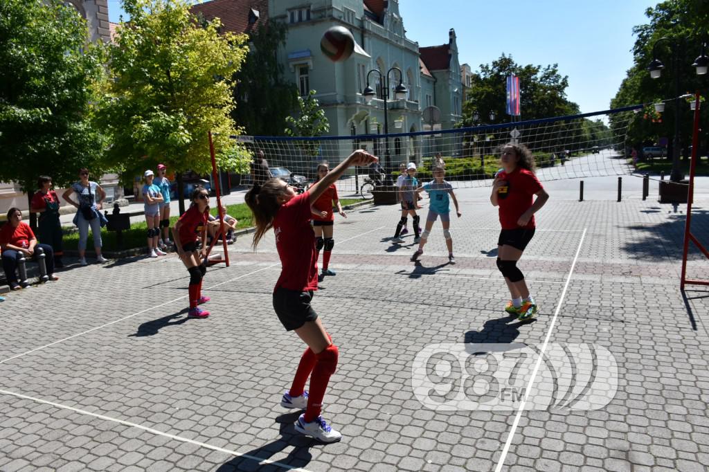 Međunarodni turnir “Street Volley Apatin 2017″ (46)