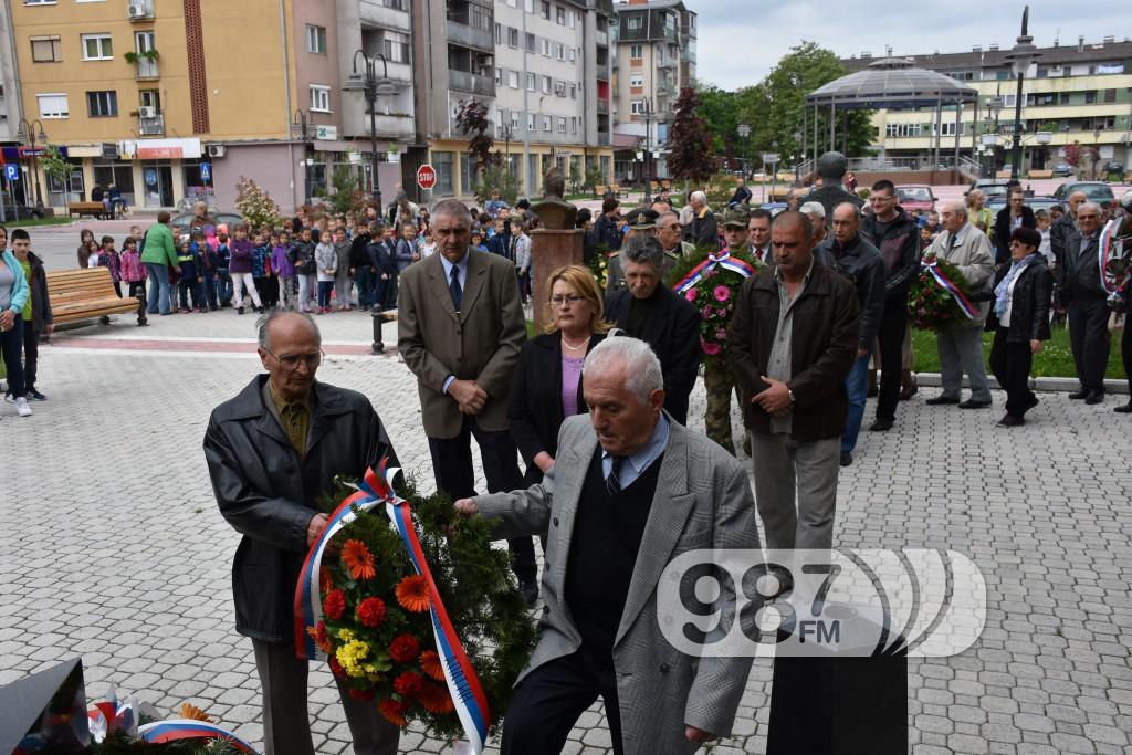 polaganje venaca, dan pobede nad fasizmom, dan evrope (17)