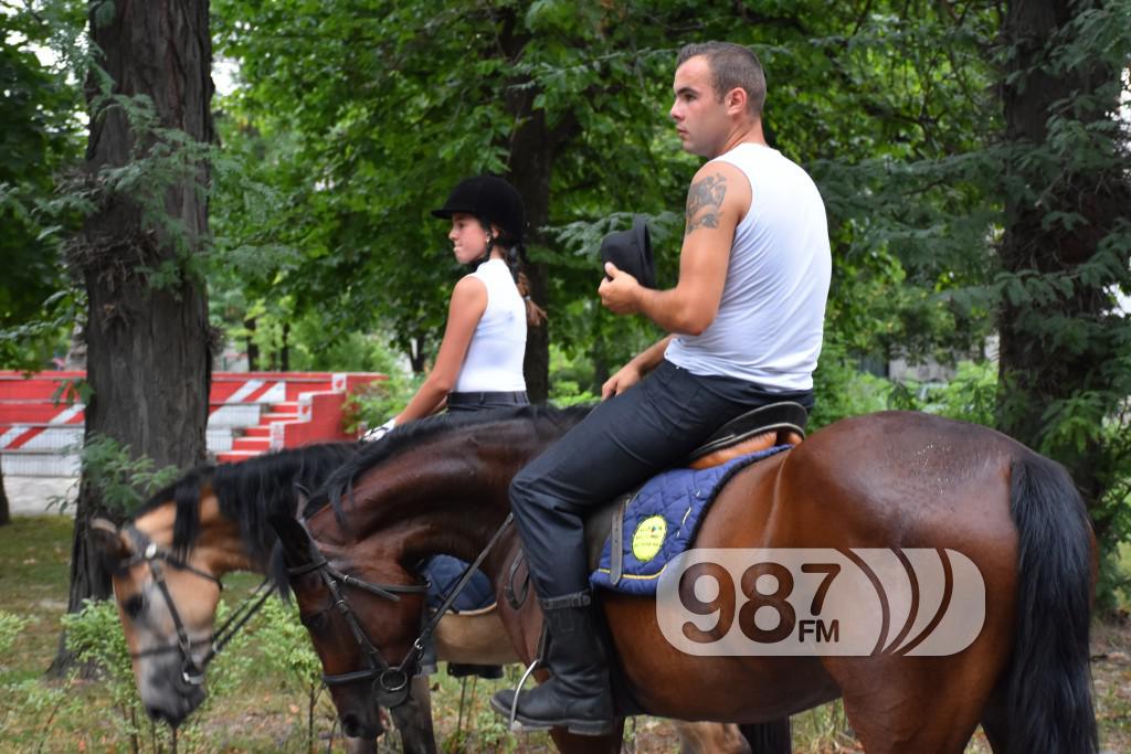 54 Apatinske ribarske večeri, fijaker kud, nemanja guzijan kotlic, dejan matić grupa gold (6)