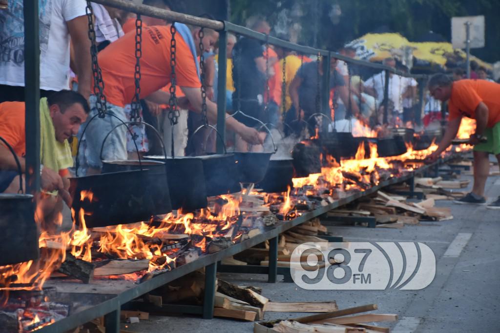 54 apatinske ribarske večeri prvi dan otvaranje 6.jul 2017 (129)