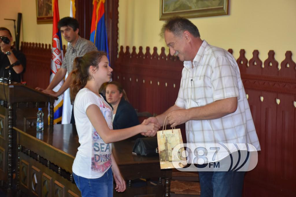 Dodela nagrada vukvcima i djacima, prijem kod predsednika 2017 (24)