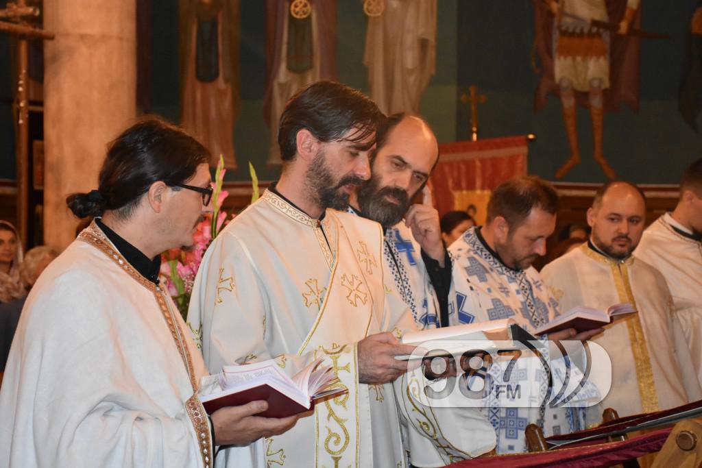 Jelosvećenje, Apatin , Hram Sabor Svetih Apaostola jul (54)