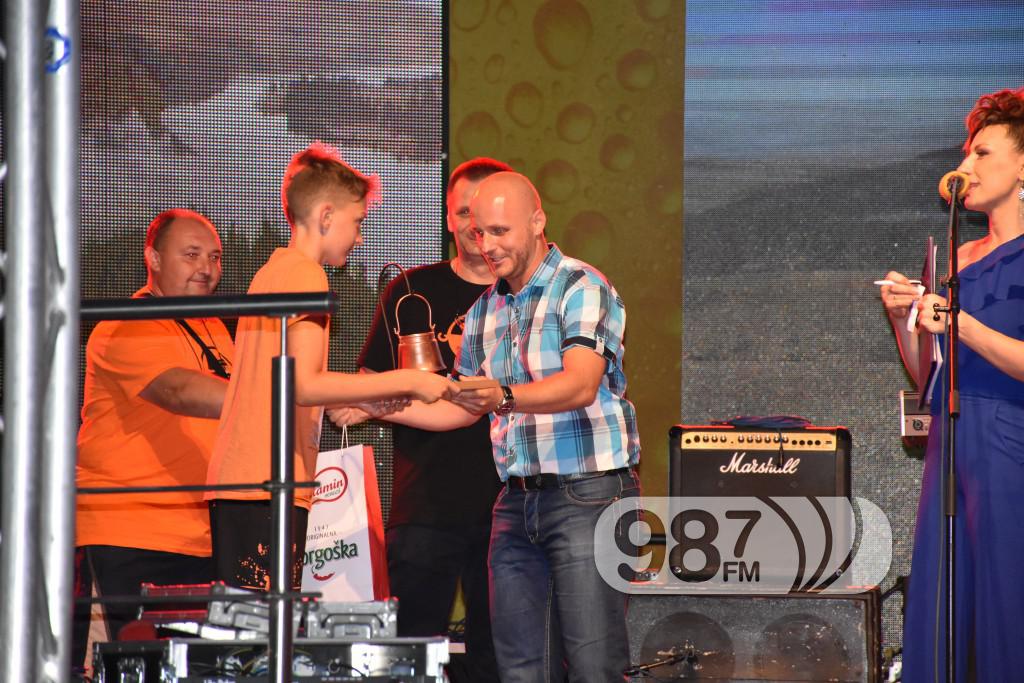 pobednica Šimunov,Kuvanje ribljeg paprikaša, Apatinske ribarske večeri , juniori,2017 (4)