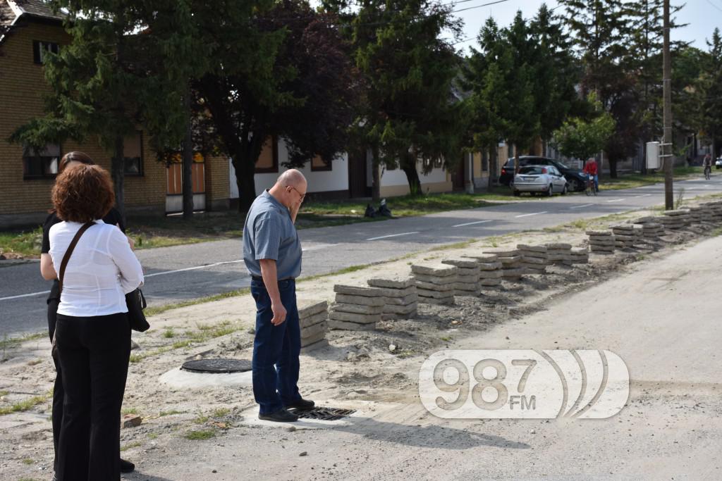 Radovi na staroj pijaci , Petefi Šandora , Apatin 2017 (1)