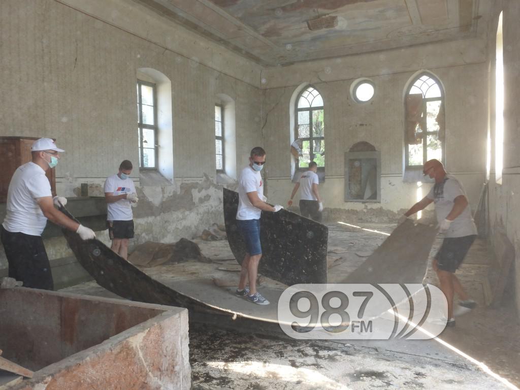 SNS APATIN, NAPREDNJACI, UREDJENJE SINAGOGE (3)