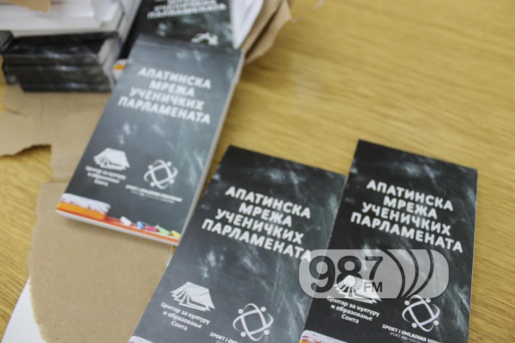 CEKOS, FORMIRANJE PARLAMENATA SREDNJIH I OSNOVNIH SKOLA (1)